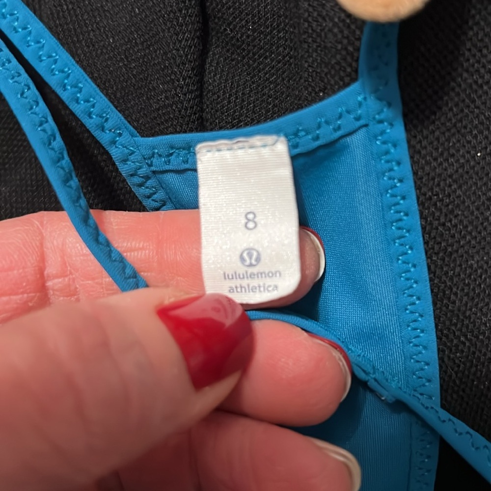 Sz 8 Lululemon tank - Picture 4 of 7